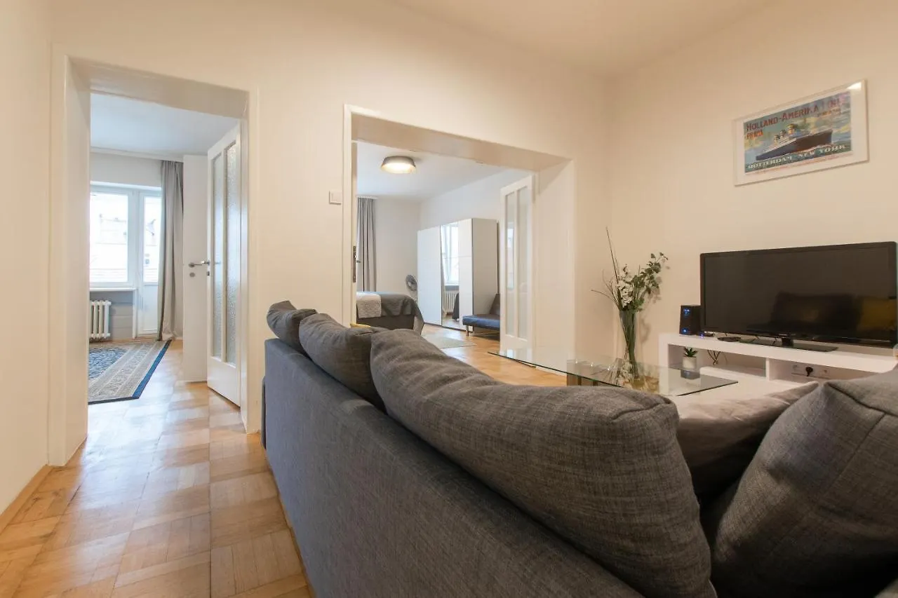Apartmán As Prague Aparts. Old Town Square Apt.